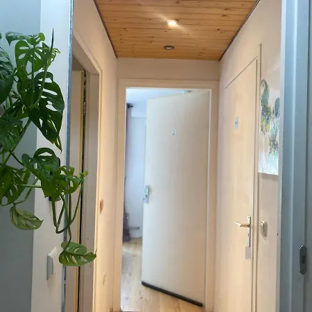 Guest house Lalahouse *