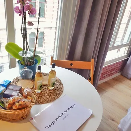 Lalahouse Guest house
